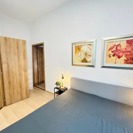 City Vibes Apartment
